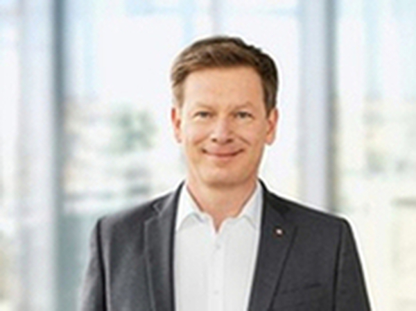  Vorstandschef Richard Lutz verlässt die Bahn